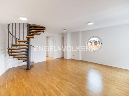 4 | Pronájem bytu, 3+kk, 119 m²
