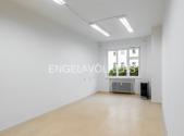 Pronájem - kanceláře, 63 m²