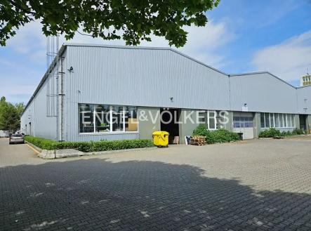 62be | Pronájem - komerční objekt, sklad, 1 463 m²