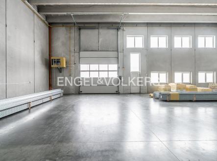 DSC_2860_web | Pronájem - komerční objekt, sklad, 1 802 m²