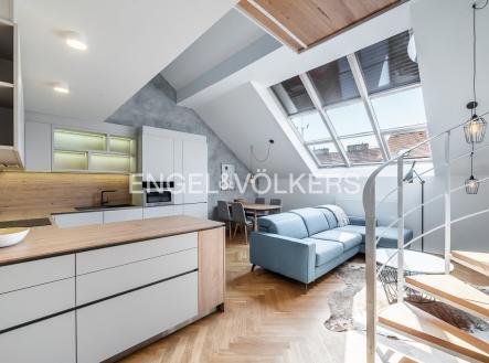 Pronájem bytu, 3+kk, 101 m² obrázek