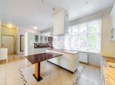 Pronájem bytu, 4+kk, 145 m²