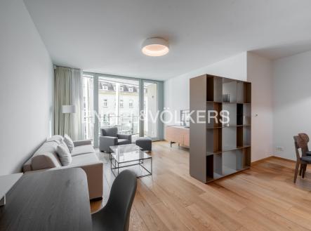 2 | Pronájem bytu, 2+kk, 73 m²