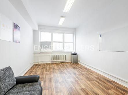 DSC_3181_web | Pronájem - kanceláře, 22 m²