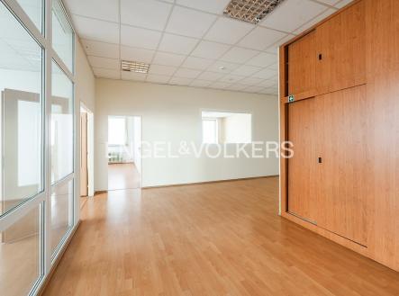 DSC_2821_web | Pronájem - komerční objekt, sklad, 714 m²