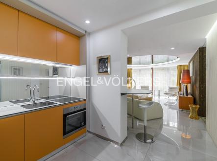 DSC_6457_expose | Pronájem bytu, 1+kk, 53 m²