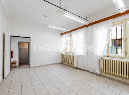 DSC_4431-HDR_web | Pronájem - kanceláře, 18 m²