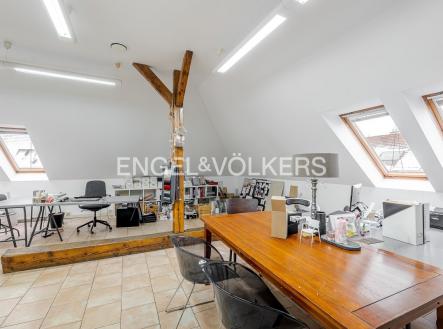 2 | Pronájem - kanceláře, 45 m²