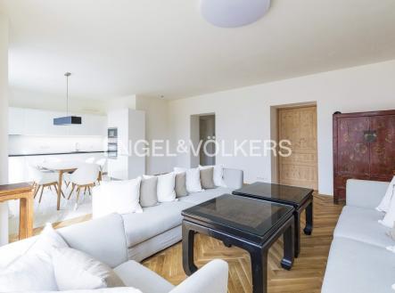 4 (2) | Pronájem bytu, 4+kk, 120 m²