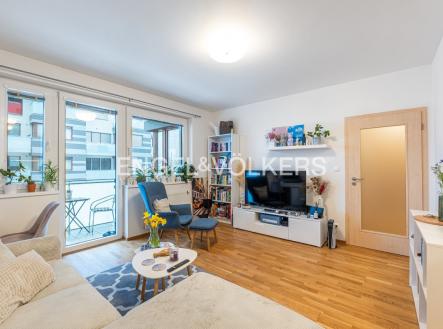 1 | Pronájem bytu, 2+kk, 58 m²