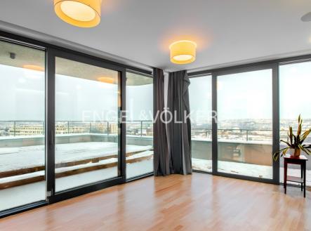 4 | Pronájem bytu, 6+kk, 227 m²