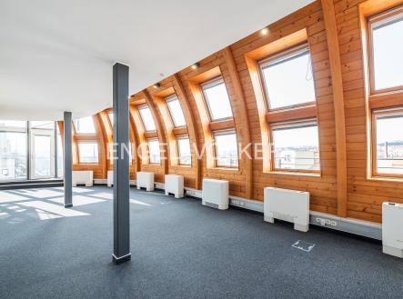 7 (12) | Pronájem - komerční objekt, jiný, 252 m²