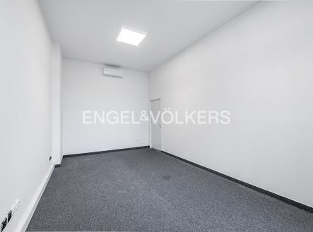 DSC_9567_web | Pronájem - kanceláře, 26 m²