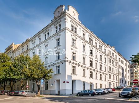 Pronájem - kanceláře, 57 m²
