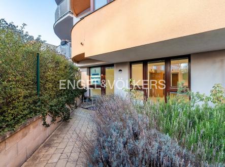 Pronájem - komerční objekt, jiný, 50 m² obrázek
