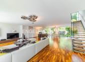 Prodej - dům/vila, 300 m²