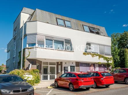 1 | Pronájem - obchodní prostor, 157 m²