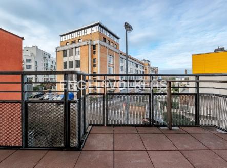 P1488542_web | Pronájem bytu, 1+kk, 52 m²
