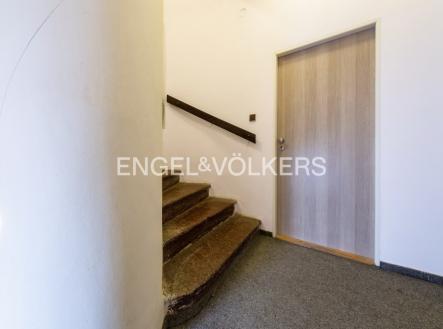 4 | Pronájem - kanceláře, 16 m²