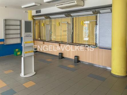 IMG_3415_web | Pronájem - obchodní prostor, 257 m²