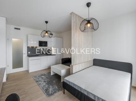 2 | Pronájem bytu, 1+kk, 32 m²