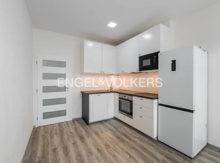 P1500734-2_web | Pronájem bytu, 2+kk, 44 m²