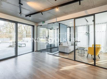 DSC_8848-HDR_web | Pronájem - kanceláře, 37 m²