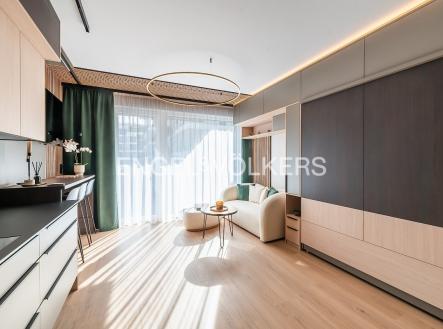 DSC_8797-HDR_web | Pronájem - kanceláře, 37 m²