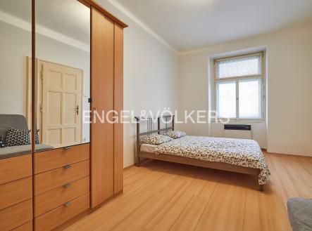 4 | Pronájem bytu, 2+kk, 44 m²