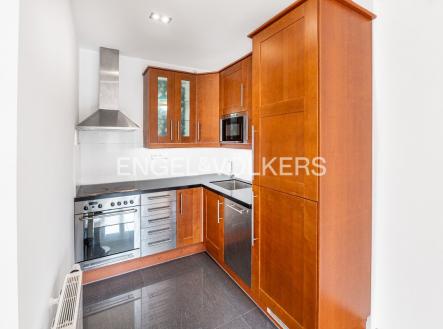 P1522466_web | Pronájem bytu, 2+kk, 68 m²