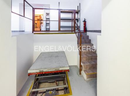 DSC_0269_web | Pronájem - komerční objekt, sklad, 140 m²