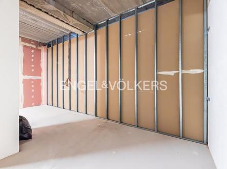 DSC_9330_web | Pronájem - obchodní prostor, 201 m²