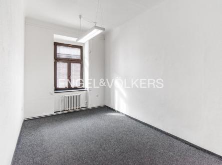 DSC_0339_web (1) | Pronájem - kanceláře, 15 m²