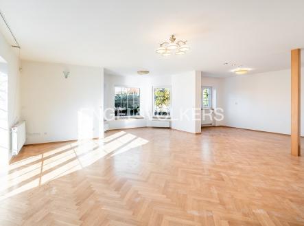 4 | Pronájem - dům/vila, 403 m²