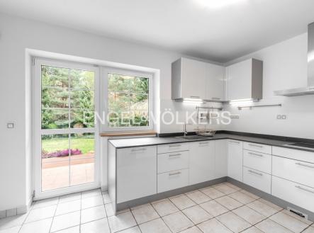 2 | Pronájem - dům/vila, 403 m²