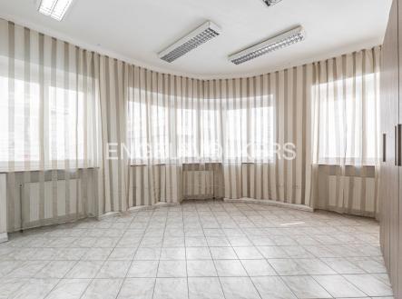 P1289880-HDR_web | Pronájem bytu, 4+1, 165 m²