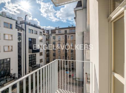 3 | Pronájem bytu, 2+kk, 45 m²