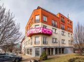 Pronájem - obchodní prostor, 418 m²