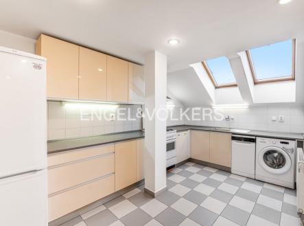 P1511792-HDR_web | Pronájem bytu, 2+1, 94 m²