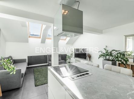 1 | Prodej bytu, 2+kk, 57 m²