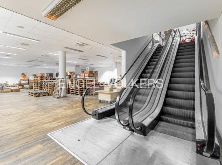 P1313068-HDR_web | Pronájem - obchodní prostor, 624 m²