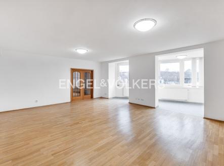 Pronájem bytu, 5+kk, 245 m² obrázek