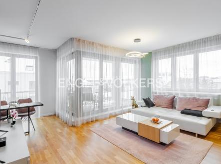 1 | Pronájem bytu, 2+kk, 63 m²