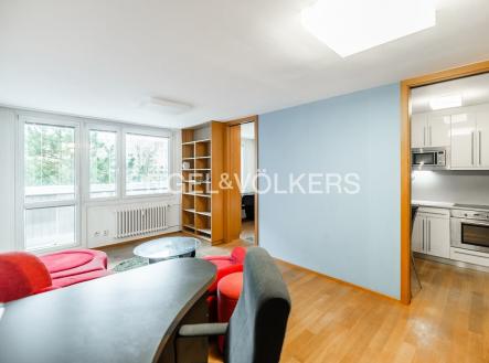 2 | Pronájem bytu, 2+kk, 49 m²