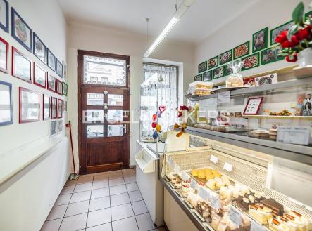 2 | Pronájem - obchodní prostor, 85 m²