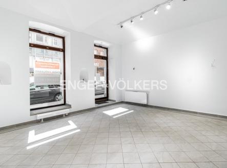 1 | Pronájem - obchodní prostor, 93 m²