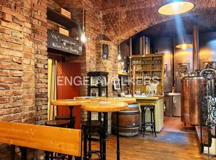 SDTF6976_e_web | Pronájem - restaurace, 119 m²