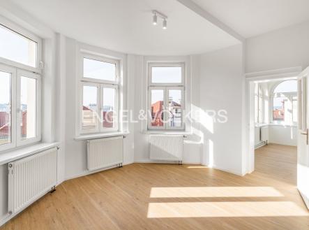 Pronájem bytu, 3+1, 110 m² obrázek