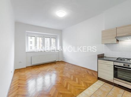 1 | Pronájem bytu, 3+kk, 68 m²