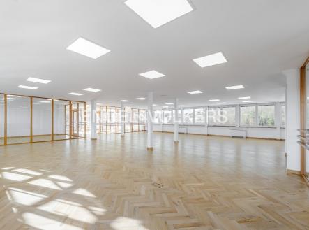 1 | Pronájem - kanceláře, 257 m²